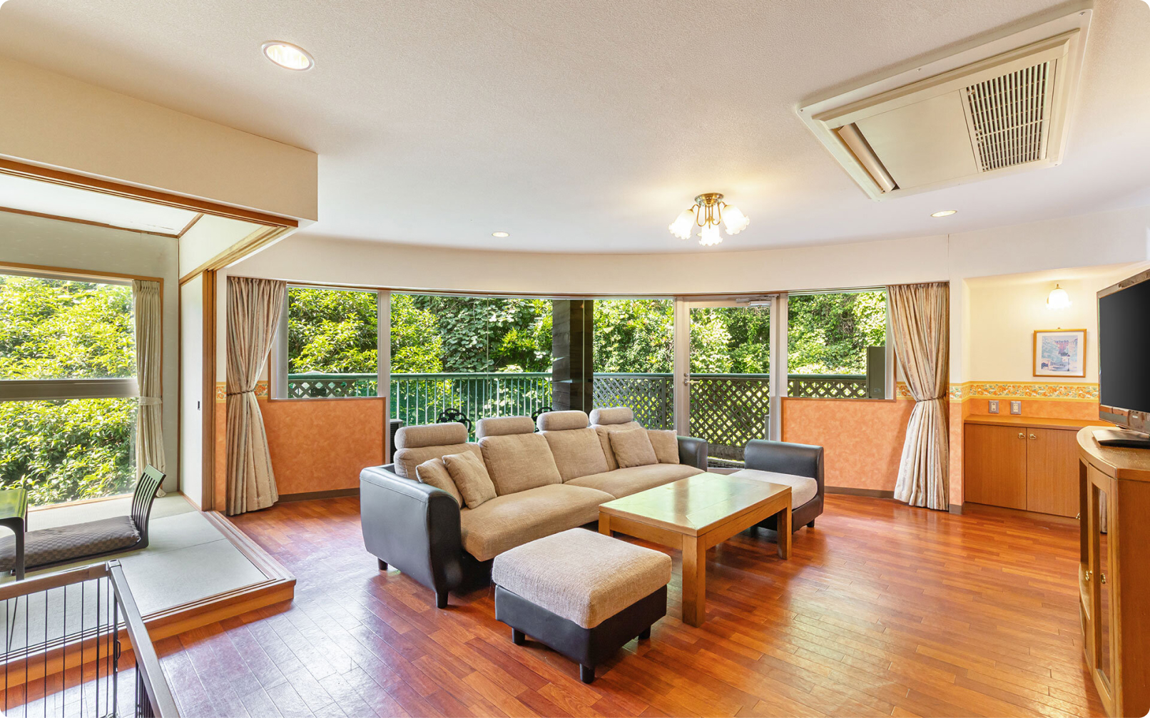 伊豆高原わんわんパラダイスコンドミニアム